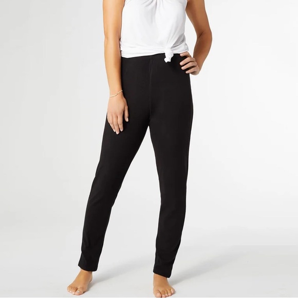 Coco + Carmen Pants - Coco + Carmen Weekend Leggings Brushed Black Plus Size 2X Minimalist Athleisure